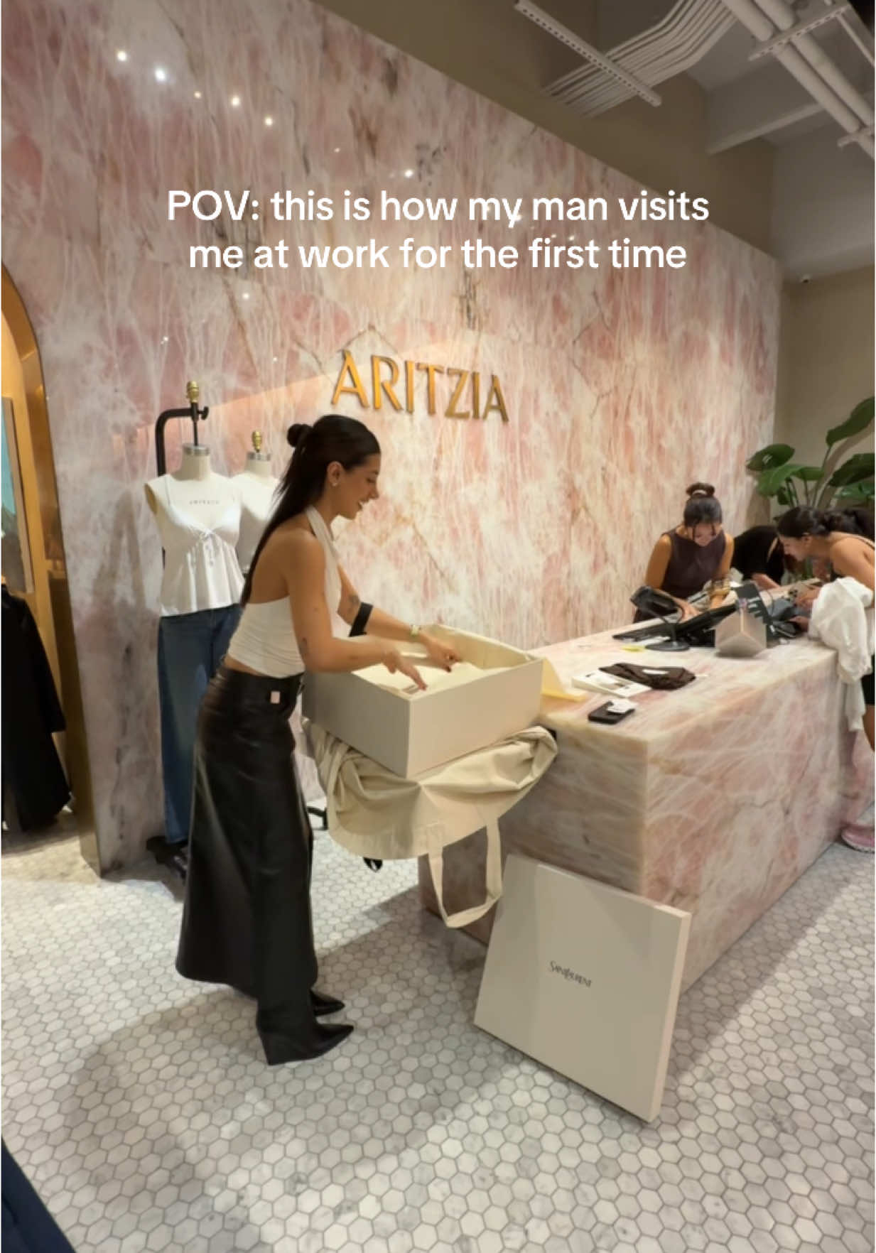 The sweetest surprise🥹 @andrewsmith_1986 