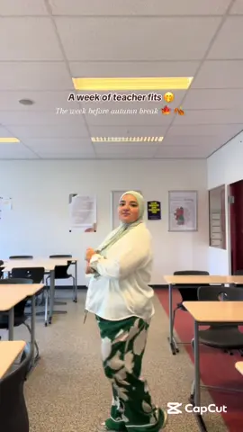 Last week’s fits 🍁🍂 #englishteacher #viraal #fyp #hijabi #outfits 