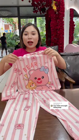 Trả lời @phuonglyn08 chất bộ pizama nhà này đẹp xỉu luôn, mướt mườn mượt