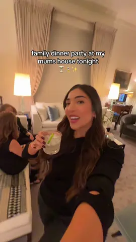 welcome to ours 🥰✨#middleeasternfamilies #persianfood #familyvlog #familydinner 