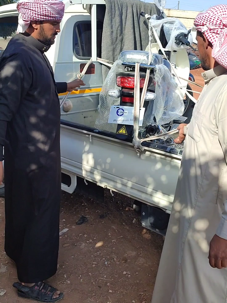 يا جبار يا رب  تم البيع لشباب ابو ضهور  متور صباب صيني  حديث ١١٠ cc مرش  شاشة الكترون ضو وغمازات زينون جهازين انذار/ بضاعة تقيلة ومجربة / تواجد ريف ادلب الشمالي /كفرناصح شرقي باتبو / للتواصل الرقم موجود بالصفحة  #متور #صباب #ياباني #اوربي #سوريا #تركيا #لبنان #الشام #إدلب #سرمدا #حلب #الباب #منبج #سراقب #صيني #حديث #الصين  #110cc  #ابوحسن