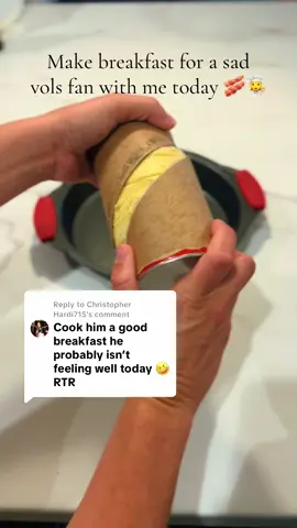 Replying to @Christopher Hardi715  wish I could say it cheered him up 😂😂 #football #CollegeFootball #tennesseevols #alabamafootball 