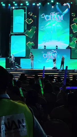 Secret Đen Vâu mở màn Fest Chạm Việt Nam 