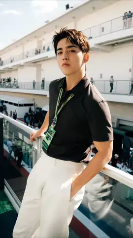 Gatau kenapa dia pake baju pollo ketat gini CAKEP NYA GA NGOTAK 😭😭 #scoups #seventeen #fyp 