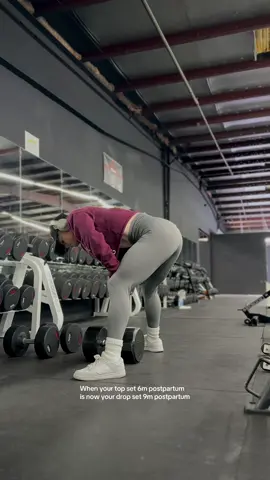 #MomsofTikTok #postpartumfitness #npcwellness #naturalwellnesscompetitor #bodybuilding 