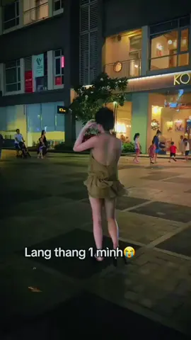 cần tìm đi đi cùng