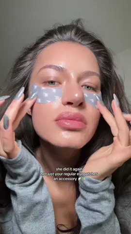 @rhode skin on the go>>>   peptide eye prep 10/10 #GlowUp #morningroutine #eyepatches #rhodeskin #fallmakeup 