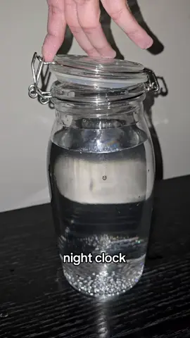 don't try this tho 🙏  #pixel8pro #googlepixel #clock #Tech #techtok 