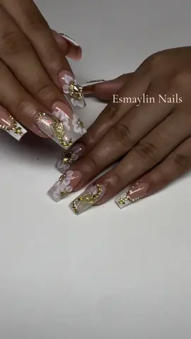 #manicuristaprofesional💅😍 hermosa manitas me encantó el diseño 