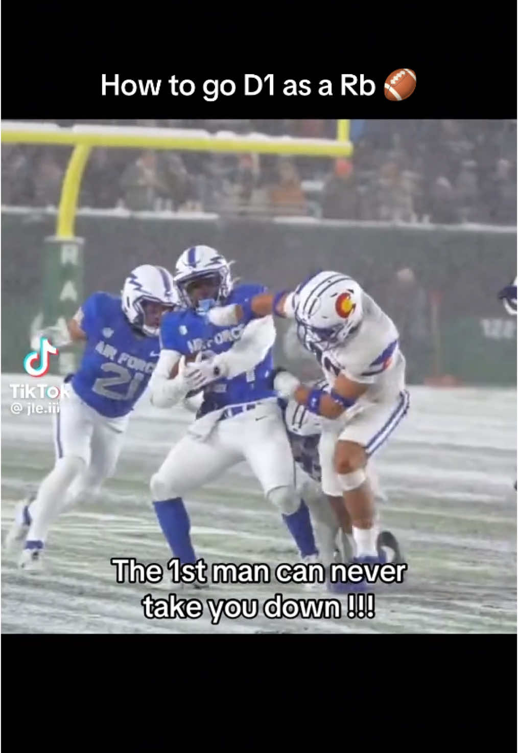 My best Snow game 🏈❄️. This is how you go D1! #football #runningback #airforce #content 