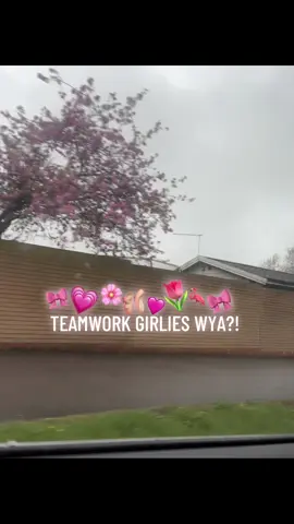 Teamwork? 😉 #fyp #teamwork #Teamworkgirls #foryoupage #viral 