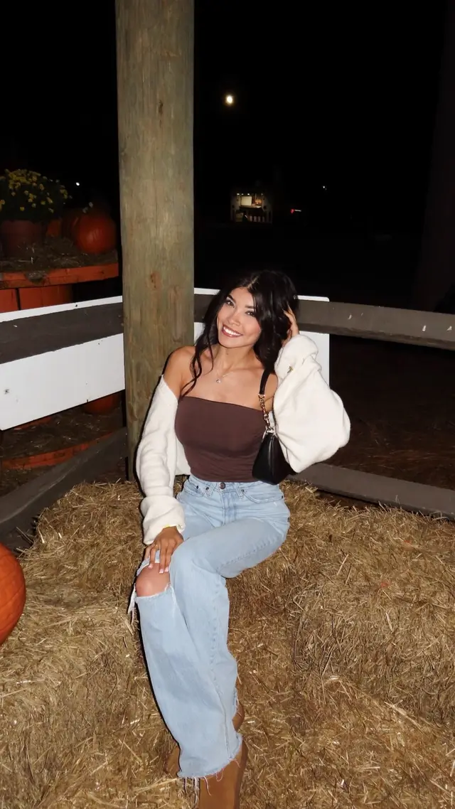 #couple #fallaesthetic #fyp 