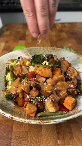 Spicy Peanut Tofu & Sweet Potato Traybake My traybakes have a habit of going viral. I don’t know if it’s the crispy edges, the sauce, or the fact that most of us are just too tired to cook anything that involves more than one tray. Probably a mix of all three. This one’s a new obsession. It started as a “let’s throw things in the oven and hope for the best” dinner and now I make it weekly. The tofu gets golden, the sweet potato turns all soft and caramelized, and the peanut sauce… well, I kinda wanna swim in in.  Thick, glossy, slightly spicy and that you want to drizzle on everything you eat for the rest of your life. It’s got that perfect balance. It’s easy and impressive enough that you could serve it to a date and they’d think you’re a genius. It also reheats like a dream, which is great for meal prep. If you’ve ever made one of my traybakes before, you know the formula: one tray, tons of flavor, basically no cleanup, and that lovely feeling when you pull it out of the oven and it looks SO GOOD. This one’s all that, but with peanut butter. So, obviously, better. Full written recipe on the blog!