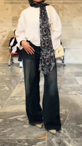 Fits💋 #جامعة_المعقل_الاهلية #fyp #basra #الشعب_الصيني_ماله_حل😂😂 #outfit 