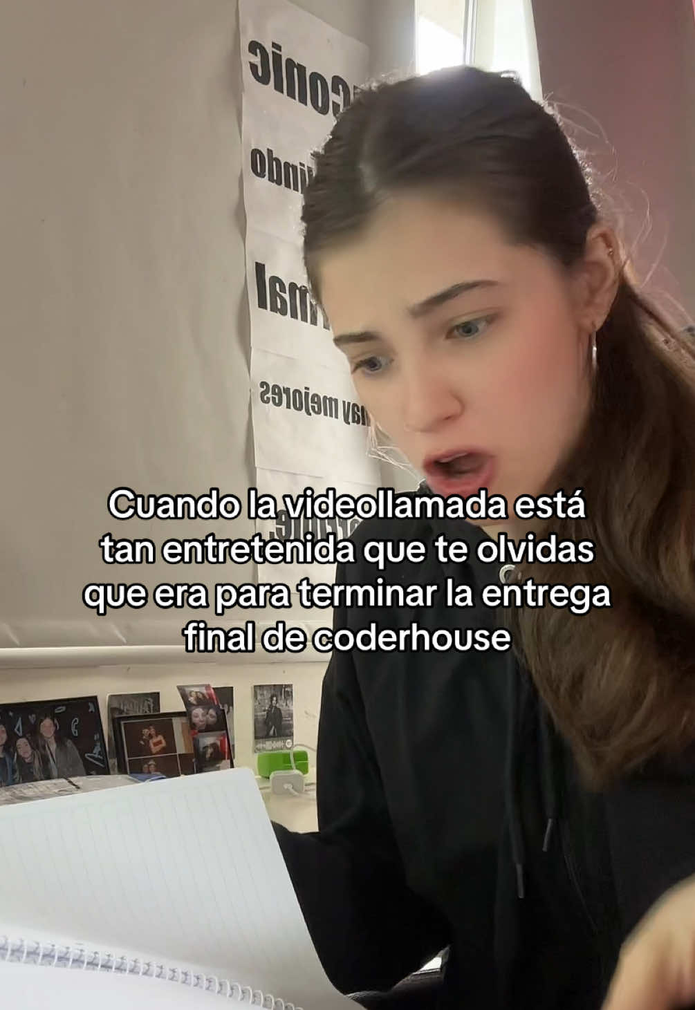 se nos olvidó entre chisme y chisme 😅 #coderhouse #coder #marketingdigital #communitymanager #clasesvirtuales 