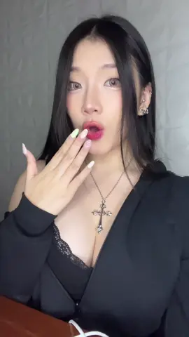 Oktober O nya apa?