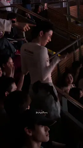 หนูอยู่ไม่ได้แล้วค่ะ หวานฉ่ำเลยล่ะ #LYKNDuskAndDawnConcert #TuiChayatorn #pluggy_perses #สโมเต