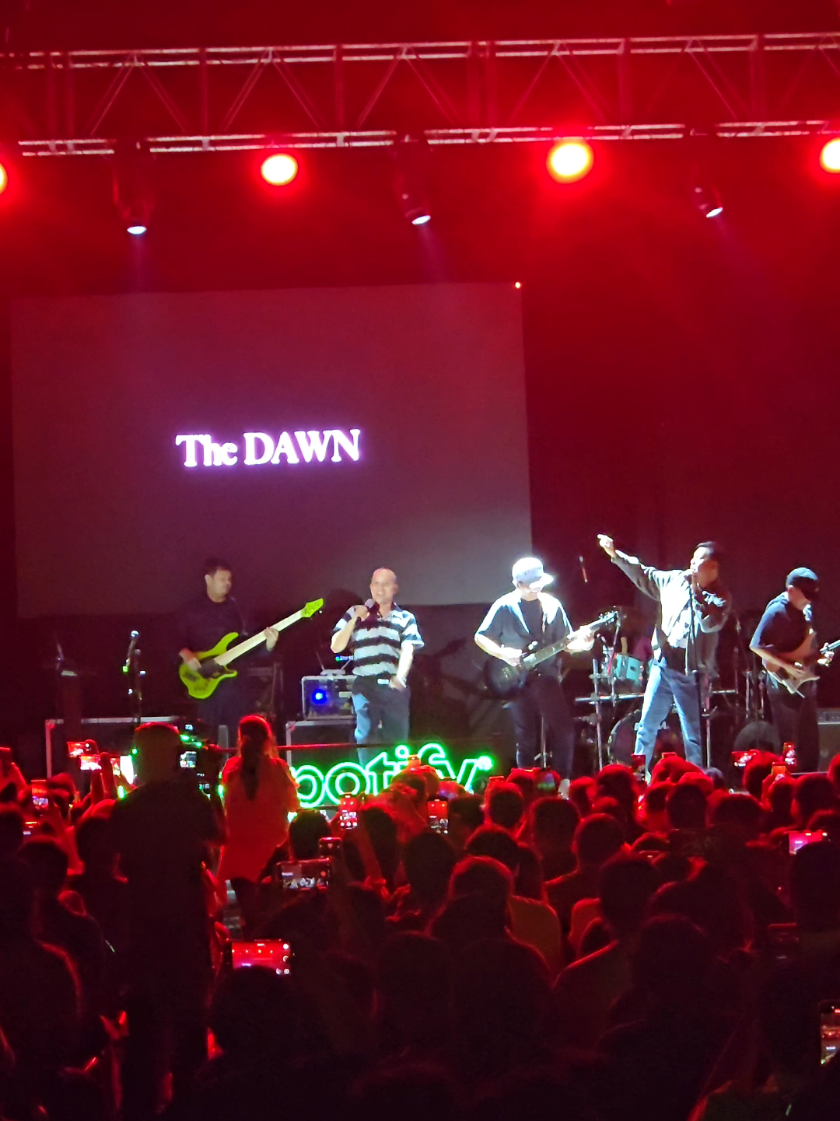Shakey's Manager  X The Dawn #koolpals  #shakeys  #thedawn @spotifyph 
