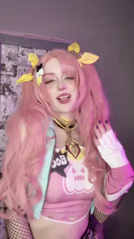 у меня очень много видео с Николь, простите! скоро будет новый косплей, обещаю #николь #zzz #ззз #zenlesszonezero #zzzero 