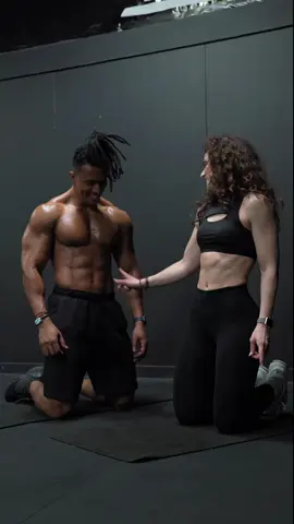 Entrenar en pareja siempre es más divertido 💪🔥 Esta rutina de abdominales no solo te hará sentir el trabajo, también te ayudará a mantener la motivación y las risas durante el entreno 😄 Hazlo con energía, cuida la técnica y verás los resultados 💥 ¿Te animas a probarla con tu pareja o tu mejor amiga? 💫 Cuéntame en comentarios o etiqueta con quién vas a entrenar ❤️ 👉 Si quieres más rutinas como esta, entra a mi web https://priscillabc.com y elige tu plan de entrenamiento 💪