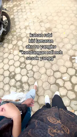 tak bagian kondangan ae sek 😌