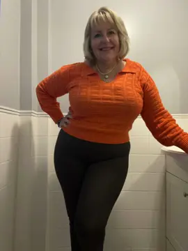 Fall attire. #fallfashion #over60 #plussize #fullfiguredwoman #autumn 