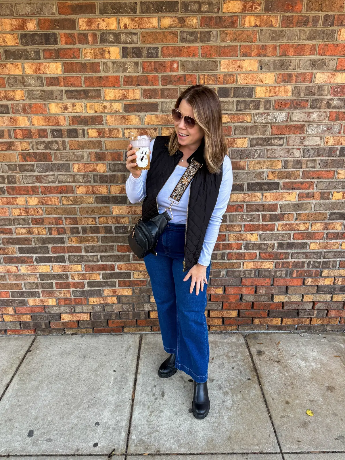 If you haven’t tried the Booberry Cobbler Latte from @groundedcoffee856 yet… run, don’t walk.. it’s only here until Halloween! 🎃 Think blueberry cobbler in latte form: sweet, cozy, and the perfect fall sip 🍂 Made with Philly’s Elixr Coffee, so you already know it’s good.  📍 Grounded Coffee – 110 E Main St, Maple Shade, NJ 🕕 Hours: Mon–Fri 6 AM – 2 PM | Sat & Sun 7 AM – 3 PM Save this post & tag a coffee lover who needs to try this before it’s gone! 💙 #groundedcoffee #mapleshade #southjerseycoffee #southjerseyeats #southjerseyblogger #hiddengemnj #coffeelover #elixrcoffee #southjerseylocal #njcoffeeshops #thingstodoinnj #bestcoffeeinnj #nowopen #localcoffee #southjerseysmallbusiness #fallcoffee #halloweenlatte #limitedtime 