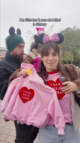Et on regrette pas d’avoir fêter les deux ans de notre bébé à Disney même si elle s’en souviendra pas 🥹🩷 Nous oui!  #bebe #jeunemaman 