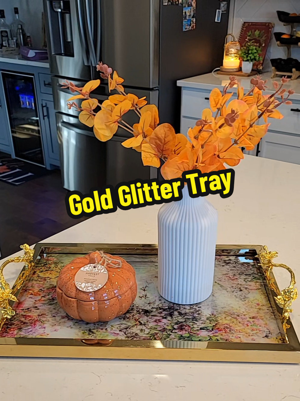 Sparkle & Style in Every Corner ✨ #HomeDecor #VanityTray #LuxuryDecor #GoldTray #FestiveVibes 