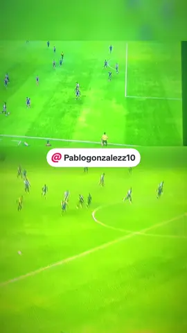 gracias Crack por las alegrías @Pablogonzalezz10 2 frente al manta y nos volvemos cábala señores @Club Dep Macará  @May Kiroga @Macareños de corazòn 💙 @Robert_DJ @silvymacareña @Pablo Andaluz @🐕❤️F£L!P€🎮💙⚽️ @Chris Sebas Torres🩵🩵 