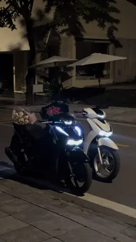 Ship hoa cho các bạn nữ codon 20/10 🤣