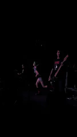 The most iconic girly pop 🤭⛓️‍💥🫶🏽 @Sc🌼wl 