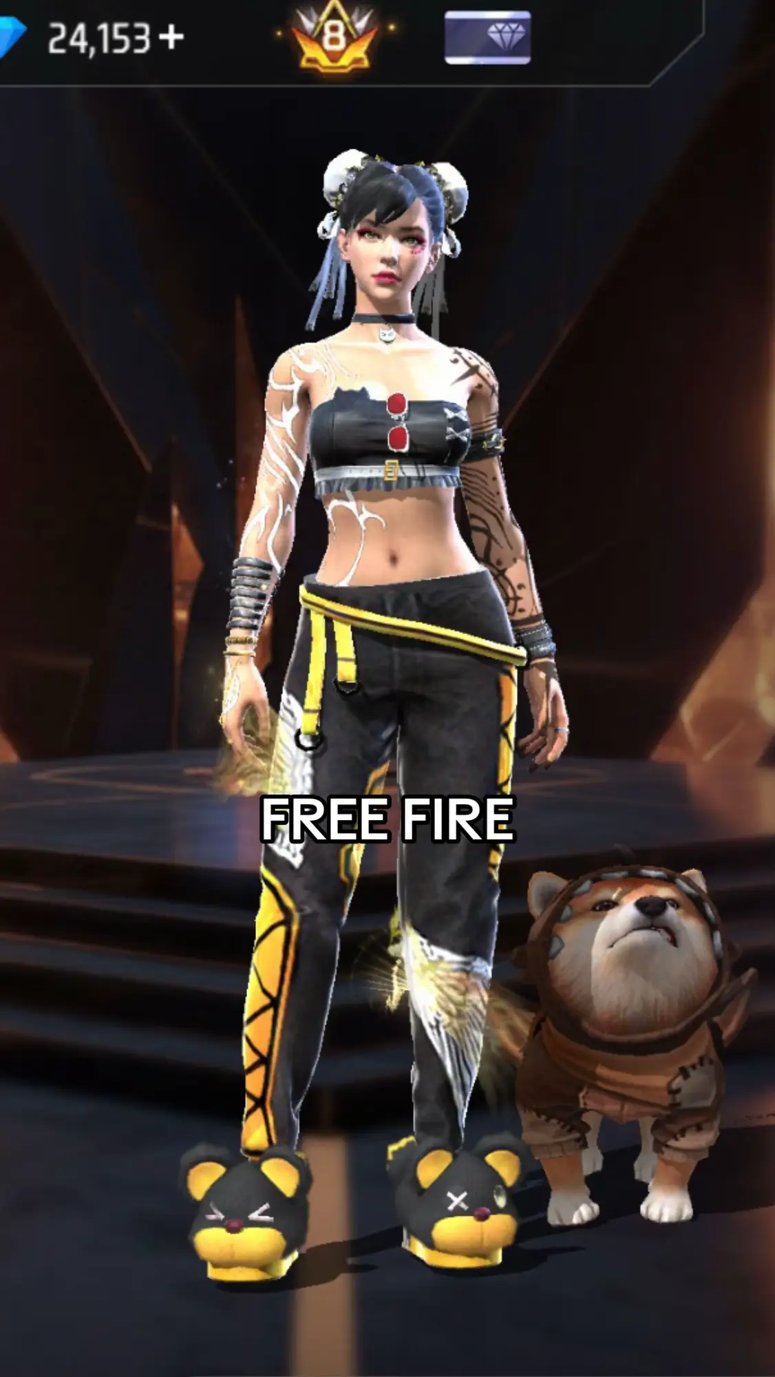 Me encantaaa, aunque me puso las piernas bien flaquitas jajaja solo porque agrego a mi perrito ban también 😝 #freefire #fyp #machika 