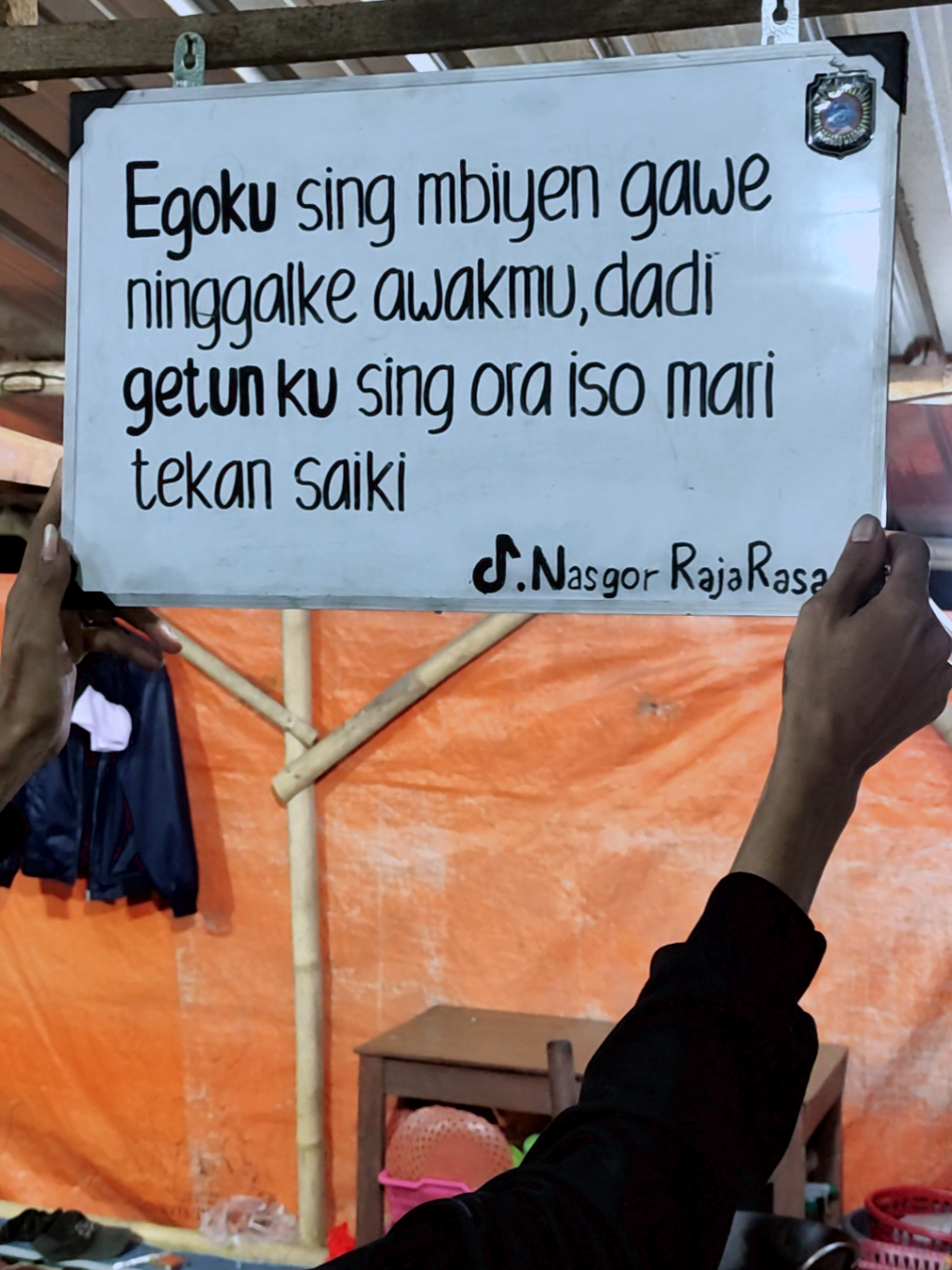 @Ndarboy Genk  ojo lali tanggal 23 Oktober ewangi trendingke lurrr!!! #quotes #jowostory #storyjowo #fyp #masukberanda #sikep #ndarboygenk  #nasigorengrajarasa #ponorgo24jam #fyppppppppppppppppppppppp #jowopride #rombongannyeni #sampitak 