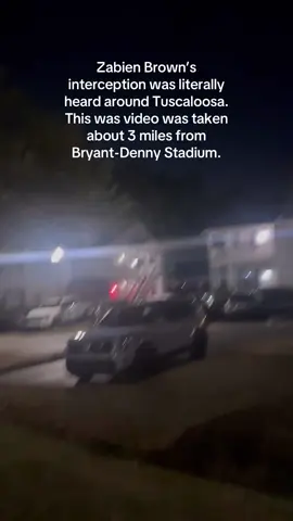 Zabien Brown’s interception was literally heard around Tuscaloosa. This was video was taken about 3 miles from Bryant-Denny Stadium. #bryantdennystadium #zabienbrown #interception #alabamafootball #CollegeFootball 