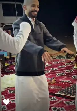 الله يحفظك يارب ياابوعجيب 💙🤍🫂#اكسبلورexplore #foryoupage #ترندات_تيك_توك_2023_اكسبلور #قروب_ابو_حصه #ابوعجيب_ابوحصه 