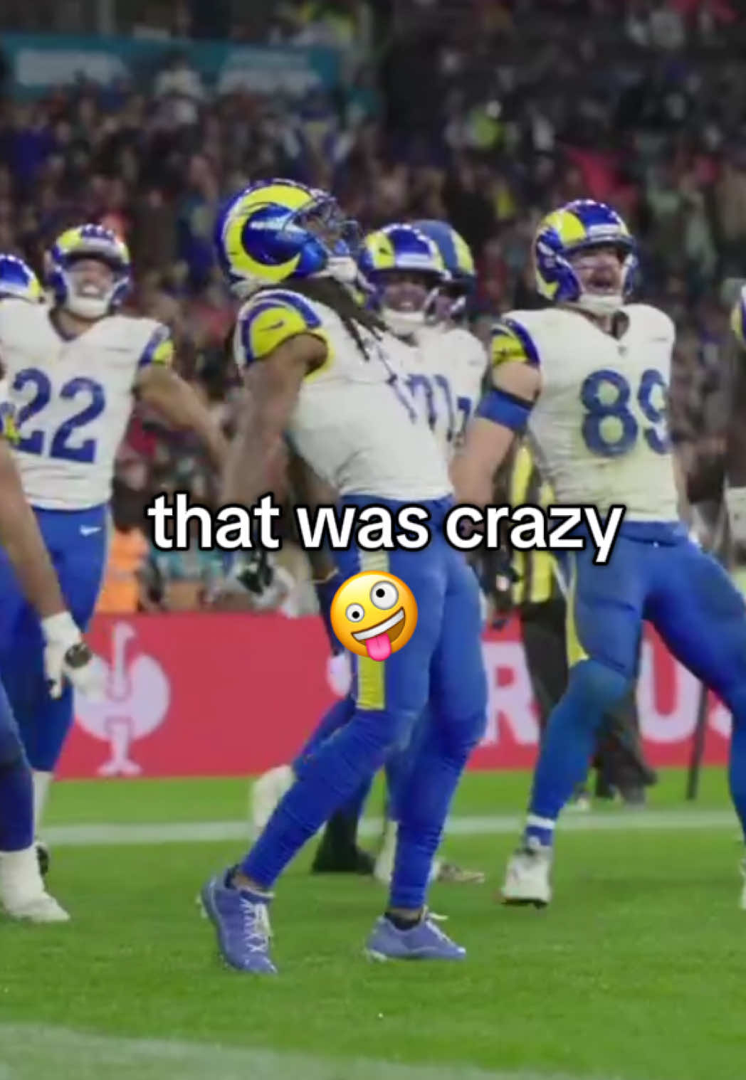 loudest siuuuuuuu ever #larams #davanteadams #siuuuu 