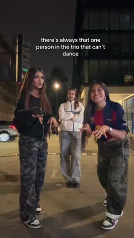 #fyp #triodance #dancetrend #fyppp #friends 