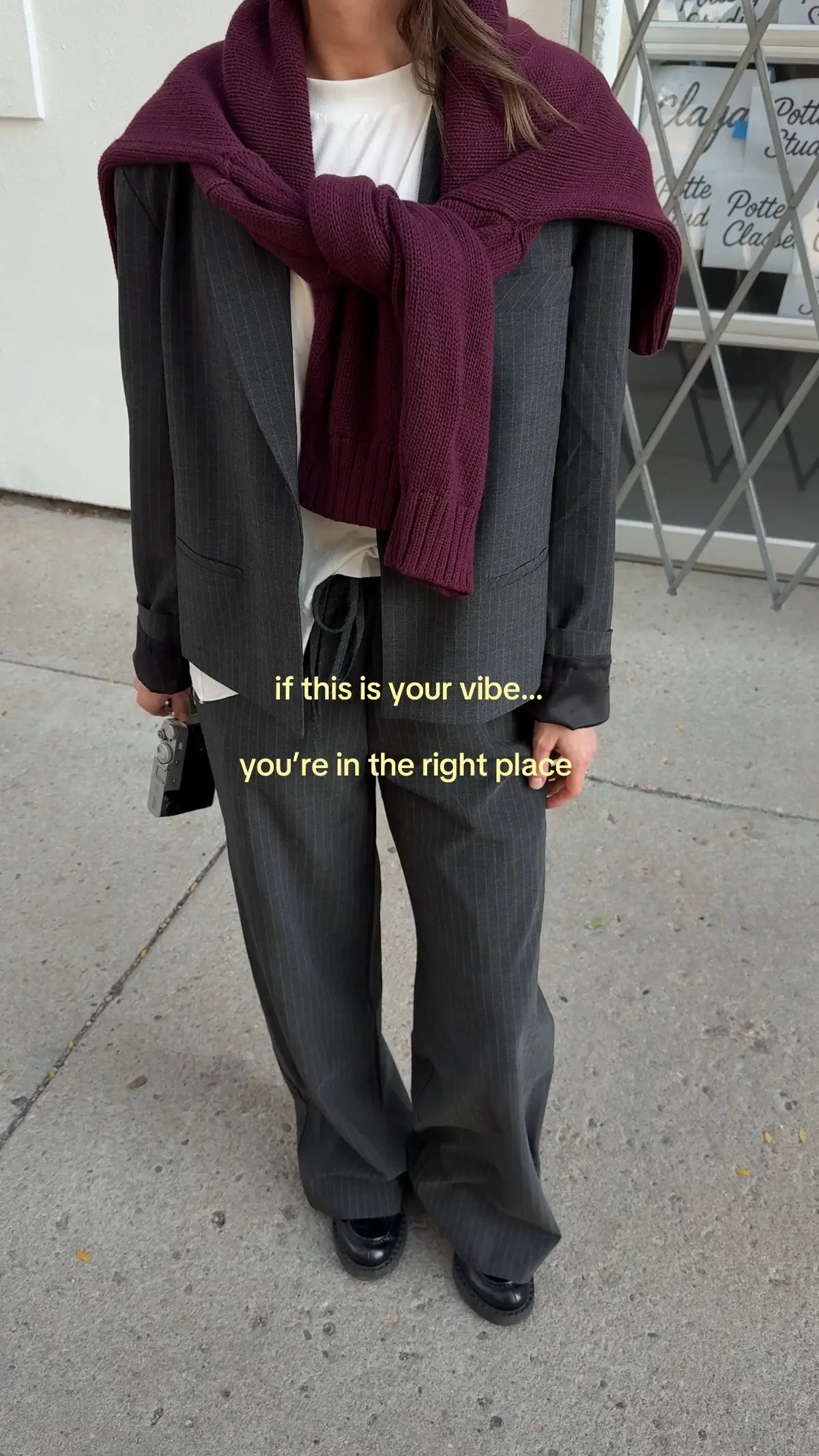 If you love basic but not boring outfits you’re in the right place! 