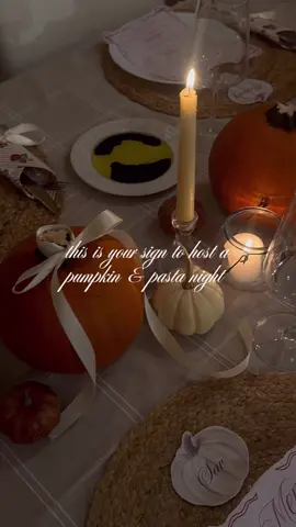 a must for the fall 🫶🏼🍝🎃  #fall #pastanight #pumpkinnight #fallbucketlist 
