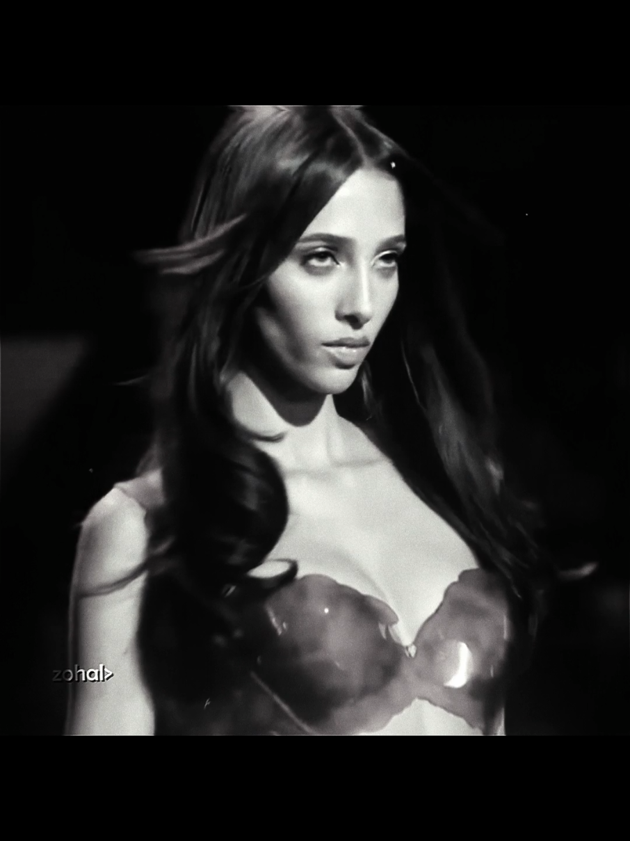 victoria's secret fashion show 2025| #foryou #victoriassecretfashionshow #SuperModel #edit #viraledit  Bevlynous ilyhiryu slowed phonk model edit