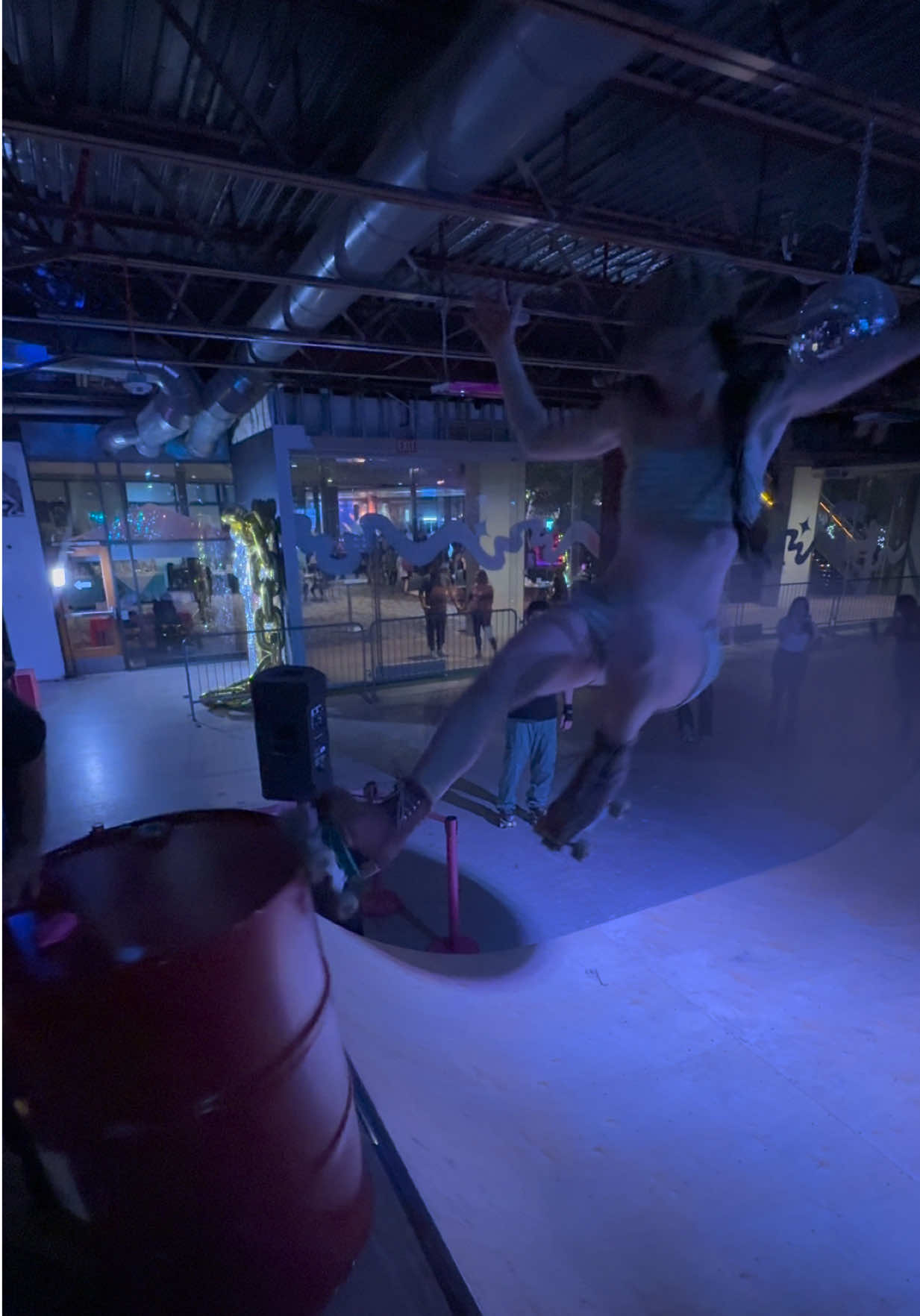 A roller rink with a half pipe in the middle !!! 🥺 S/o Zoni girls for having us and @LAZO APPAREL 🥳