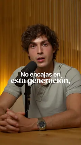 Tú no viniste a encajar en esta sociedad. Viniste a crecer, a crear, a ver en qué tipo de persona puedes llegar a convertirte | IG: jaimehigueraes #jaimehiguera #mentalidad #growthpartner 