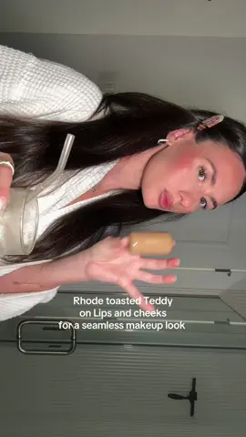 @rhode skin TOASTED TEDDY IS THAT GIRL 🧸#rhode #lipcombo @Hailey Bieber 