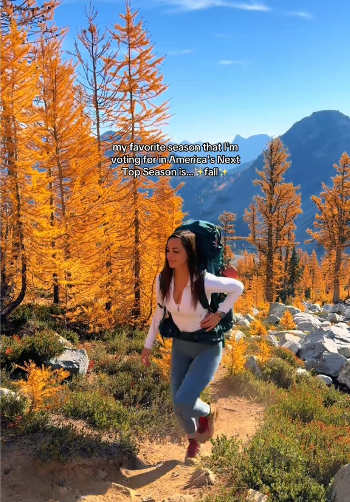 It’s me, I’m people 😂🍁🍂 #hikingadventures #pnw #fallfoliage #washingtonstate #fallvibes 