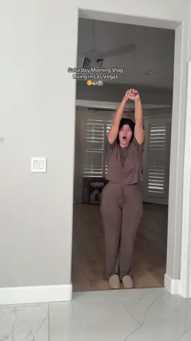 Had the best morning celebrating my friends birthday with a mat Pilates class & meeting some new girlies ✨🩷 @ajahzi  #dayinmylife #dayinthelife #morningvlog #productive #asmr 