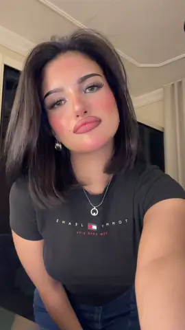 اكلك منيننن#fyp #foryou #fy 