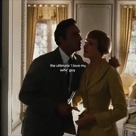 don’t settle down for a guy unless he’s so down bad for you that even during a moment of crisis he’s still all heart eyes for you, besties  #thesoundofmusic #julieandrews #christopherplummer #foryoupage #rodgersandhammerstein fyp soundofmusic 