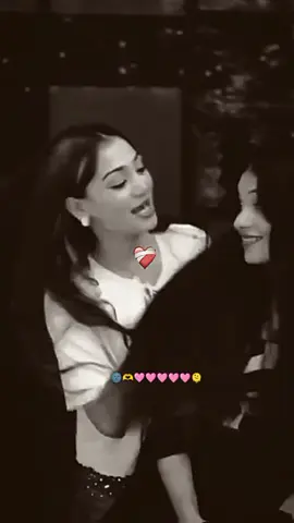 #CapCut #صديقتي_حبيبتي🦋🥺🤍 #البيست_فريند_للابد👭🤤💕🦋💫💗 #صديقتي_توام_روحي🦋💕 #fypシ゚viral🖤tiktok☆♡🦋myvideo 