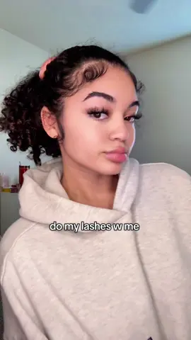 #lashextensions #lashclusters #lashes 